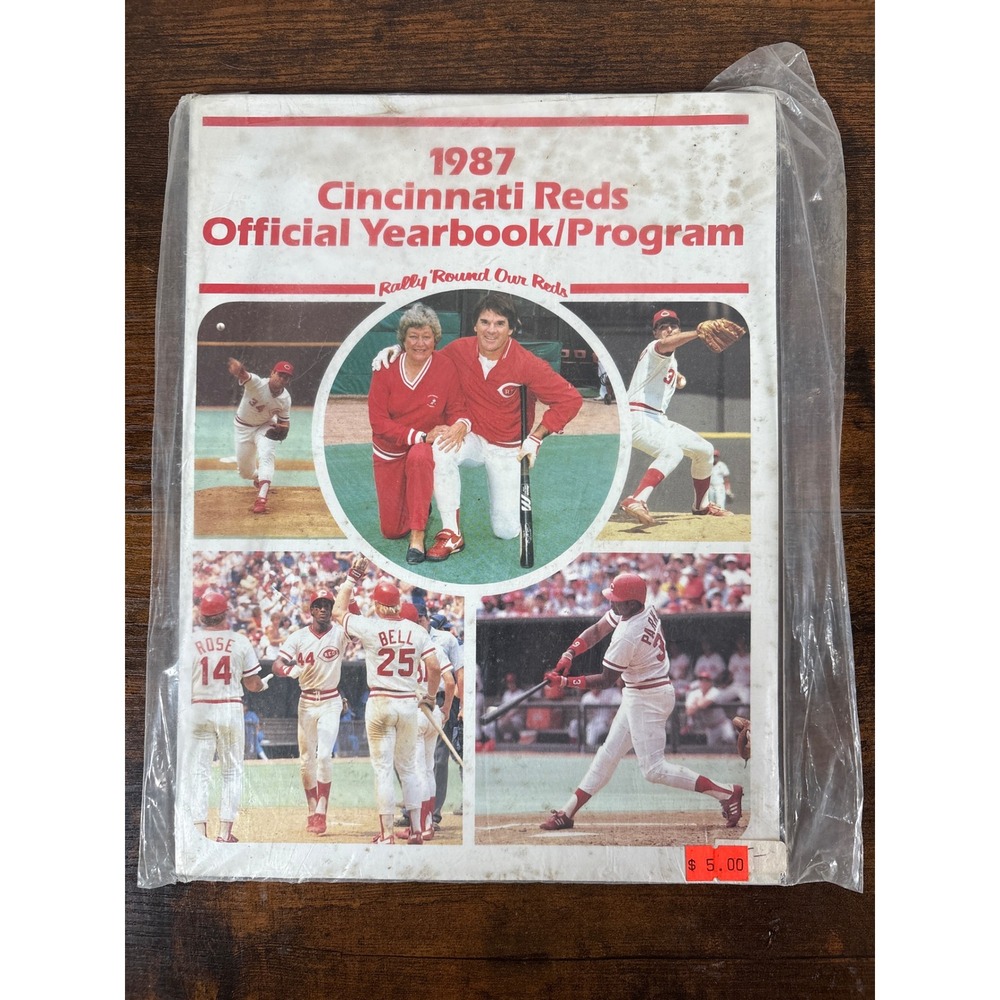 1987 Cincinnati Reds Official Yearbook Program Marge Schott Pete Rose Vintage